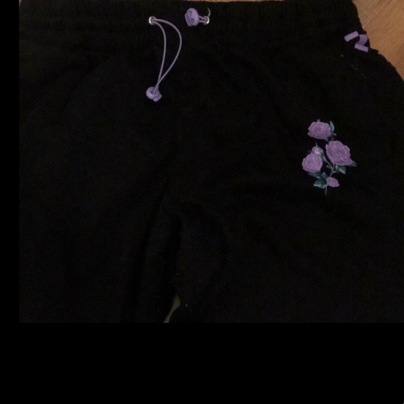 black and purple checkered sweats - Picture 4 of 4